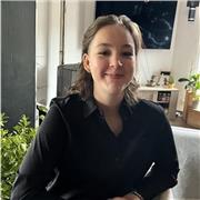 Aide aux devoirs, soutien, correction etc. Aux élèves de la primaire à la fin du collège voir au lycée avec la bac de français !